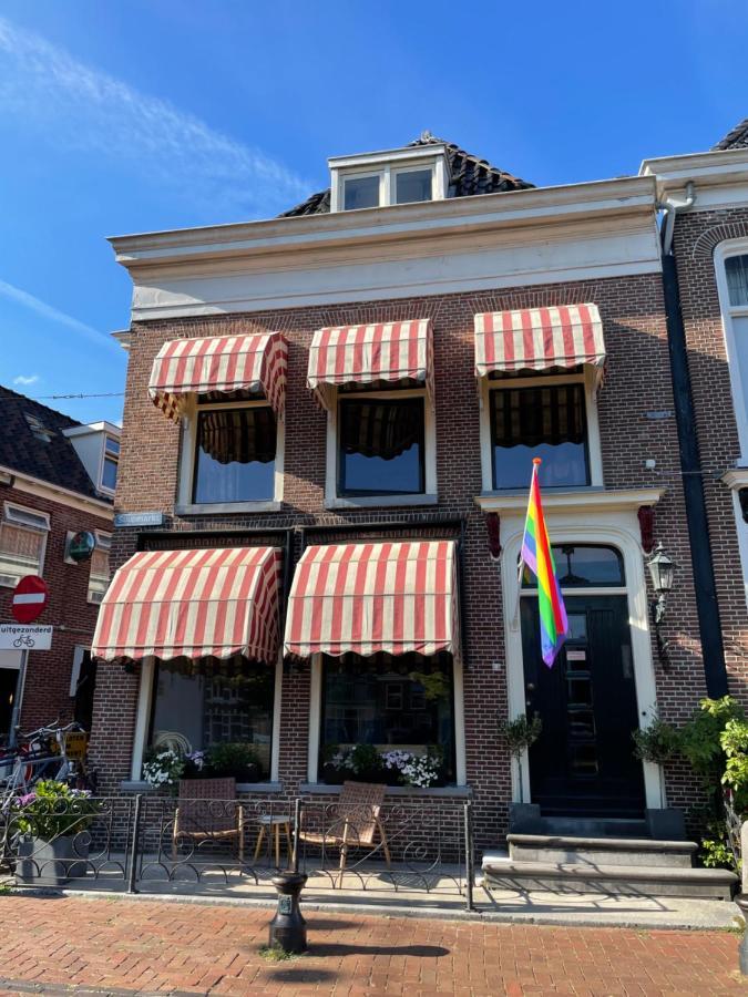B&B Suupmarkt 도쿰 외부 사진