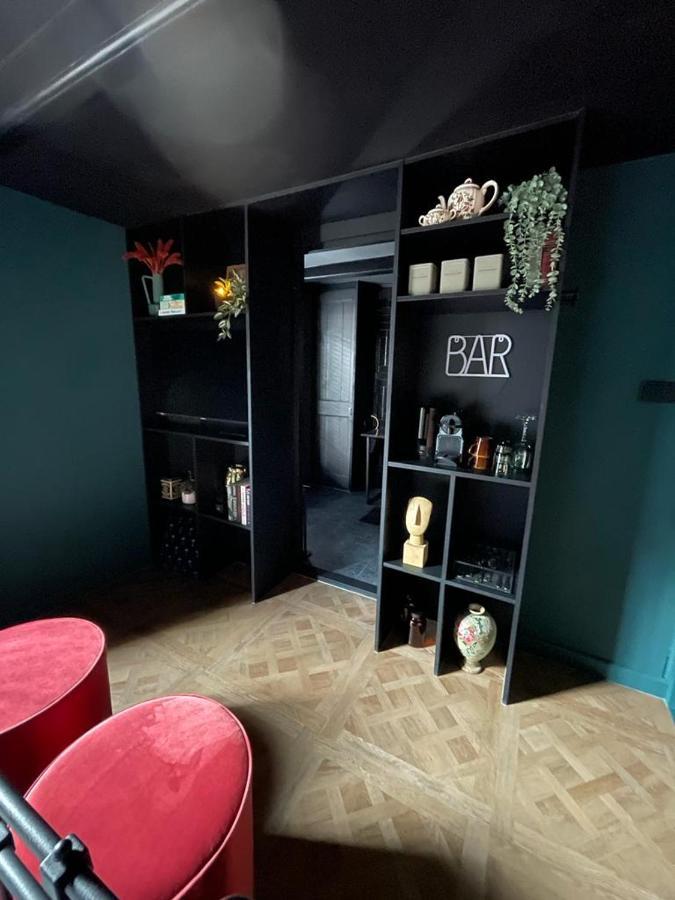 B&B Suupmarkt 도쿰 외부 사진