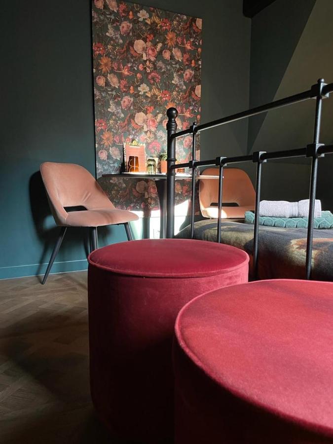 B&B Suupmarkt 도쿰 외부 사진
