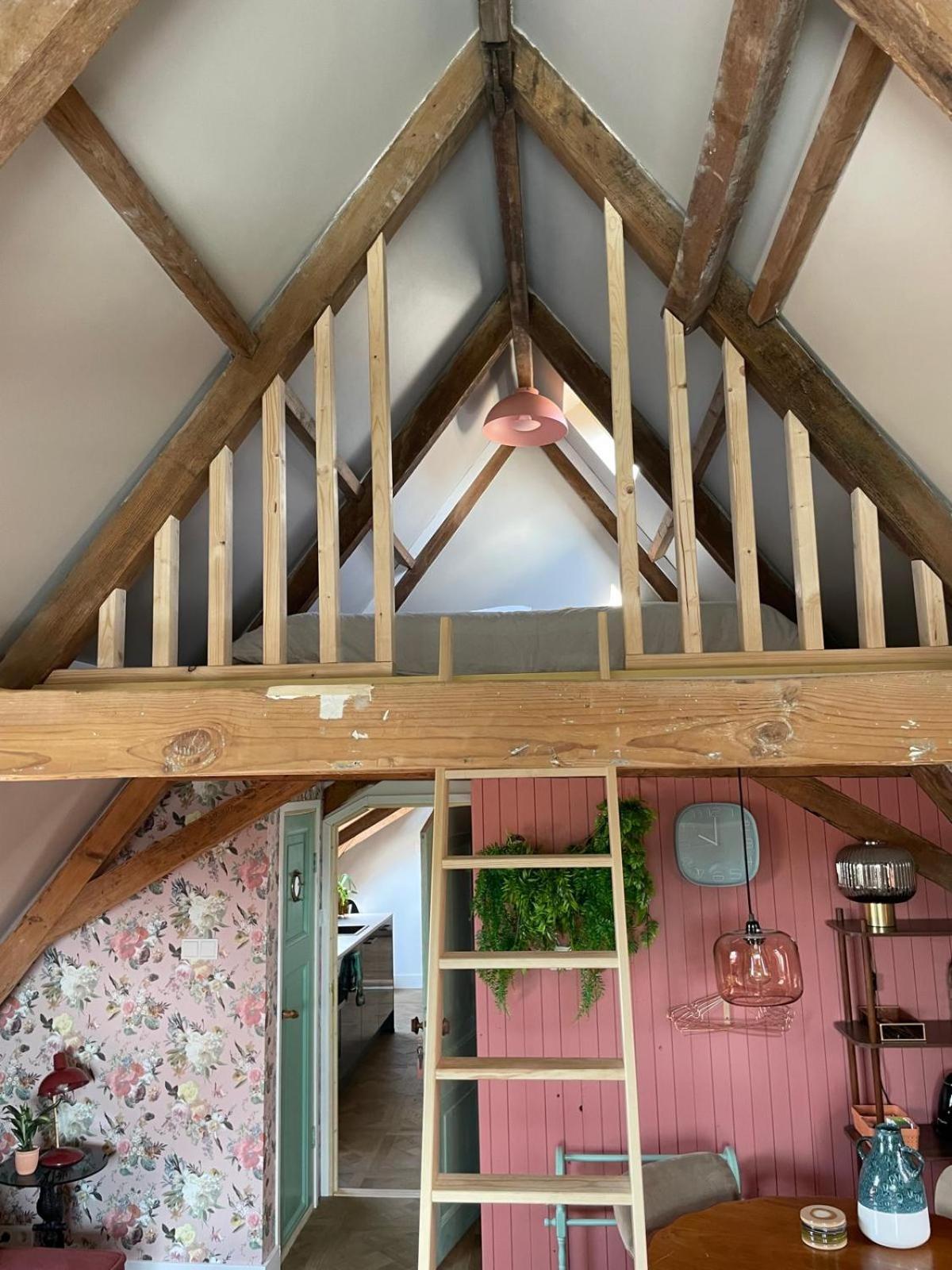B&B Suupmarkt 도쿰 외부 사진